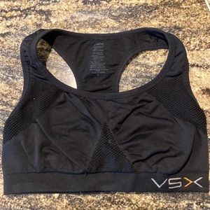 Victoria’s Secret VSX black sports bra with adjustable band. Great for dancewear